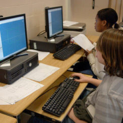 Do Really Technology Has the Power to Transform How People Learn?