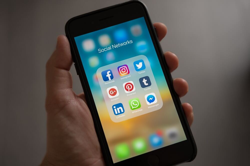 Social Networks Apps - How to Keep your Kids Safe from Questionable Apps