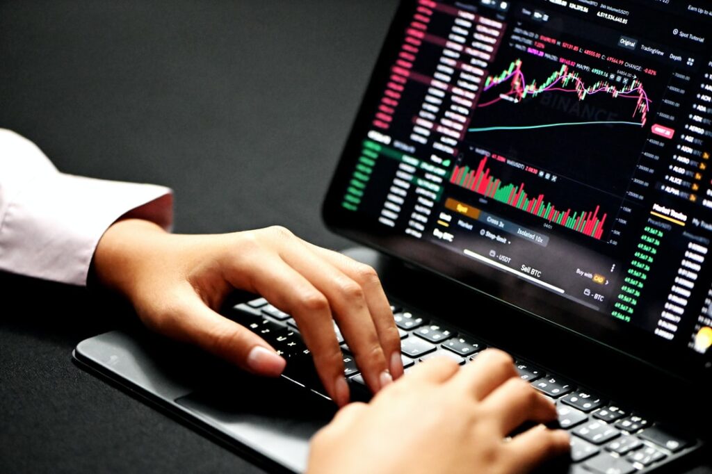 Cryptocurrency exchange price chart