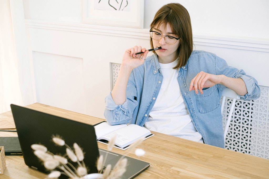 Woman in Technical Writing