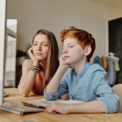 Parenting and Tech: 8 Things to Keep in Mind