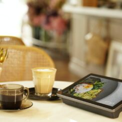 Technology in the Restaurant Industry: Why It is Important and Types to Use