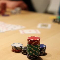 Amazing Benefits to Playing Texas Holdem Poker